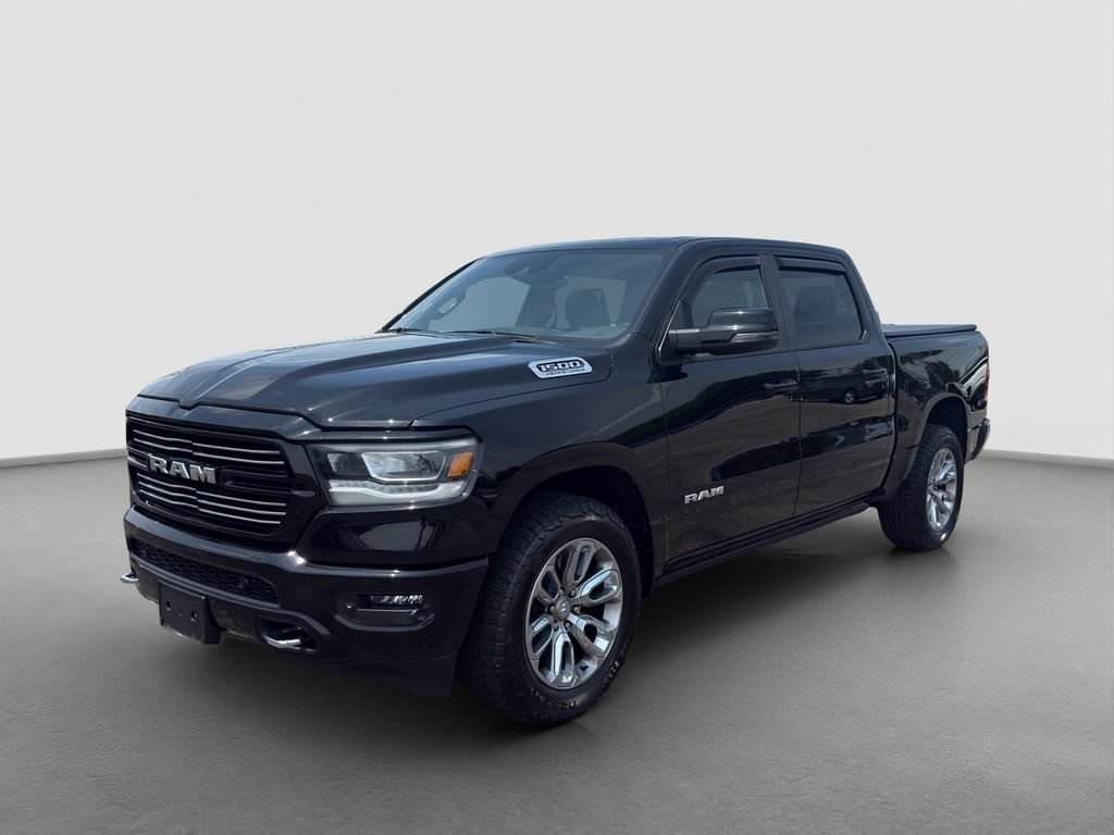 Used 2023 RAM 1500 Laramie AWD/4WD image 1