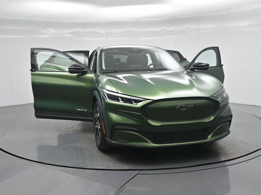 New 2026 Ford Mustang Mach-E Select image 28