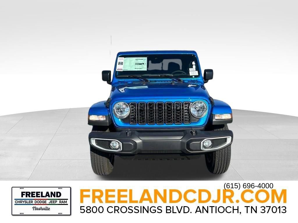 New 2024 Jeep Gladiator Sport w/ Dual Top Group image 2