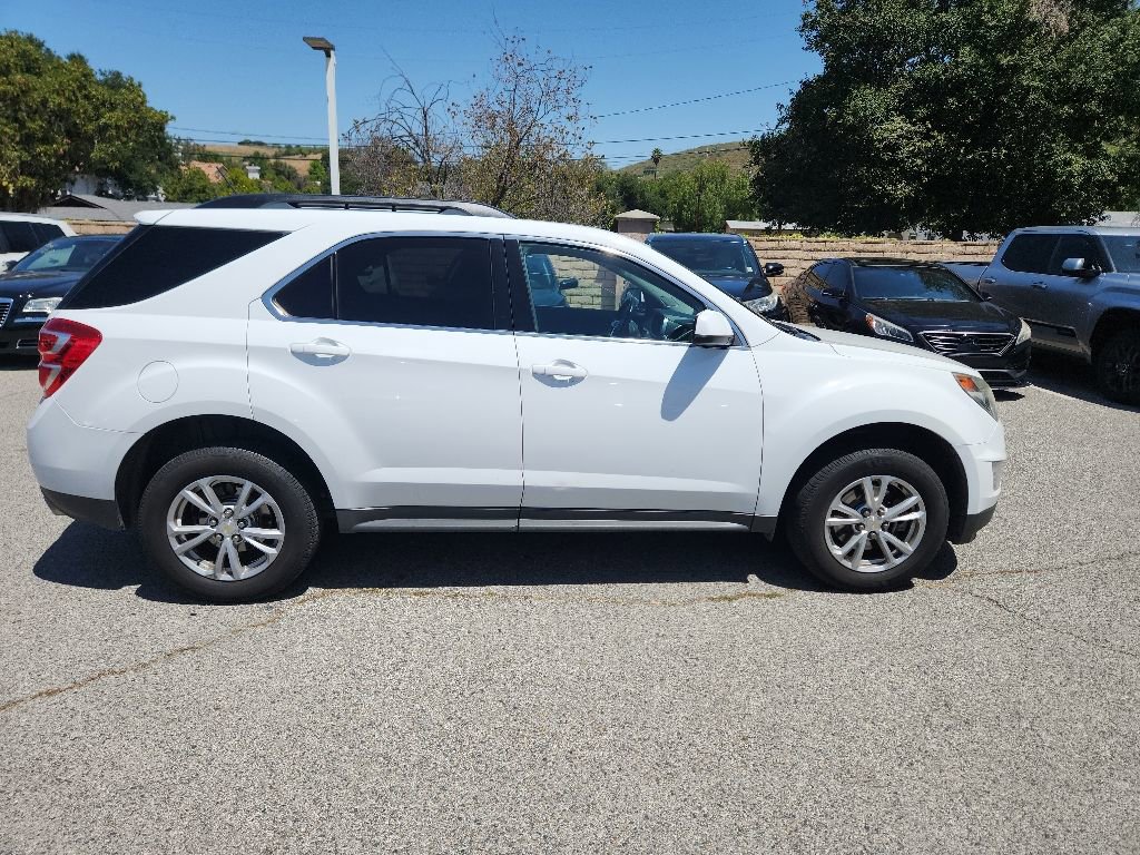 Used 2017 Chevrolet Equinox LT w/ Convenience Package AWD/4WD image 6