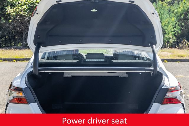 Used 2023 Toyota Camry SE FWD image 21