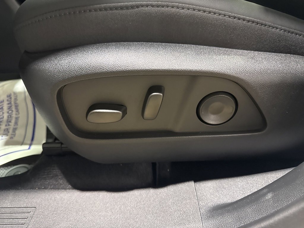 New 2026 GMC Terrain Elevation w/ Elevation Premium Package image 18