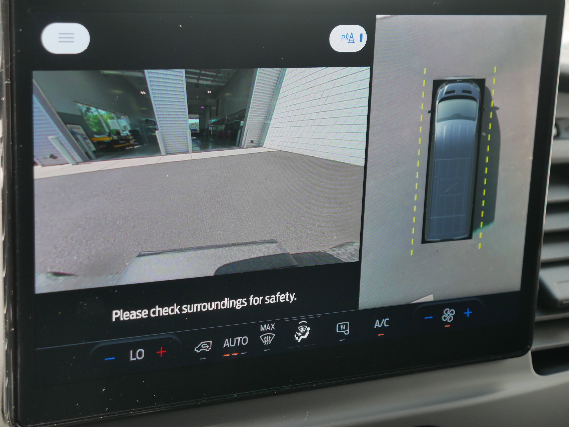 New 2025 Ford Transit 350 image 13