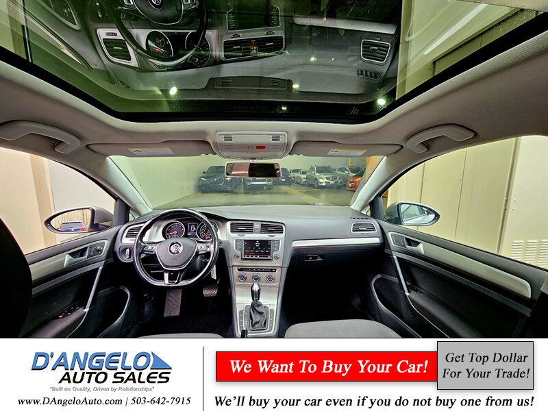 Used 2016 Volkswagen Golf S FWD image 17