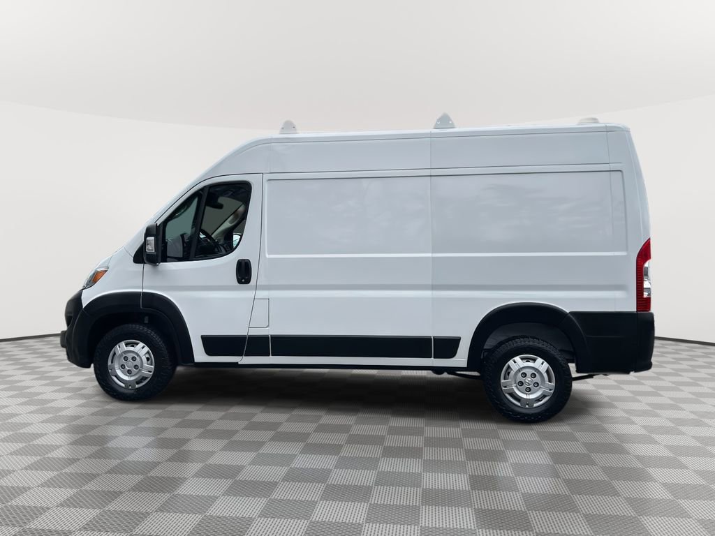 Used 2023 RAM ProMaster 2500 image 3