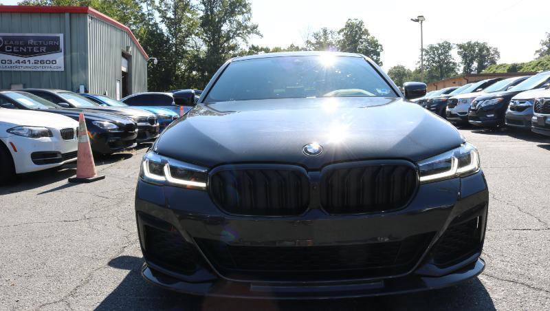 Used 2021 BMW 530i xDrive AWD/4WD image 2