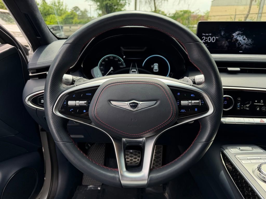 Used 2022 Genesis GV70 3.5T Sport w/ Sport Prestige Package AWD/4WD image 16
