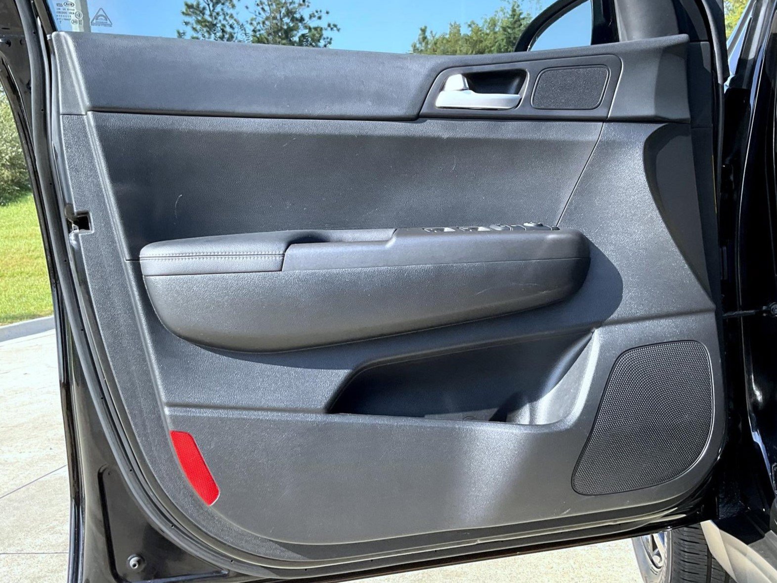 Used 2020 Kia Sportage LX AWD/4WD image 9