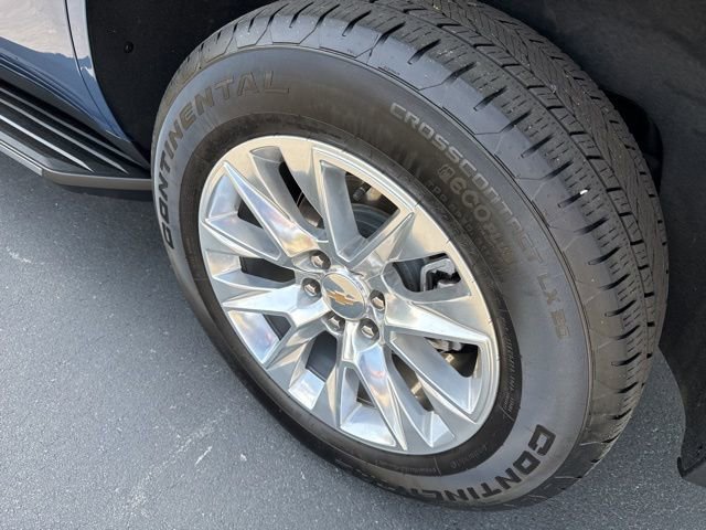 Used 2025 Chevrolet Tahoe Premier AWD/4WD image 35