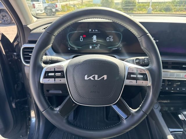 Used 2024 Kia Telluride S image 27
