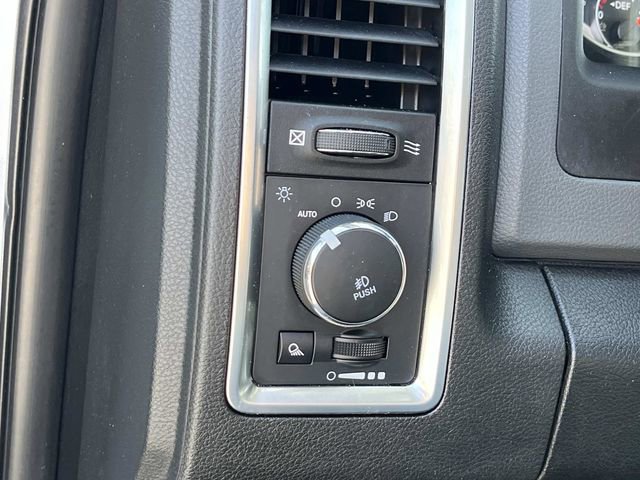 Used 2018 RAM 3500 SLT w/ Quick Order Package 29G SLT AWD/4WD image 27