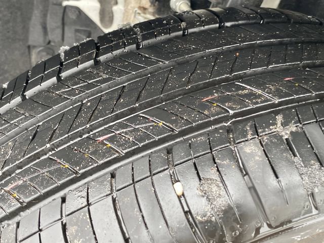 Used 2025 Nissan Rogue S image 28