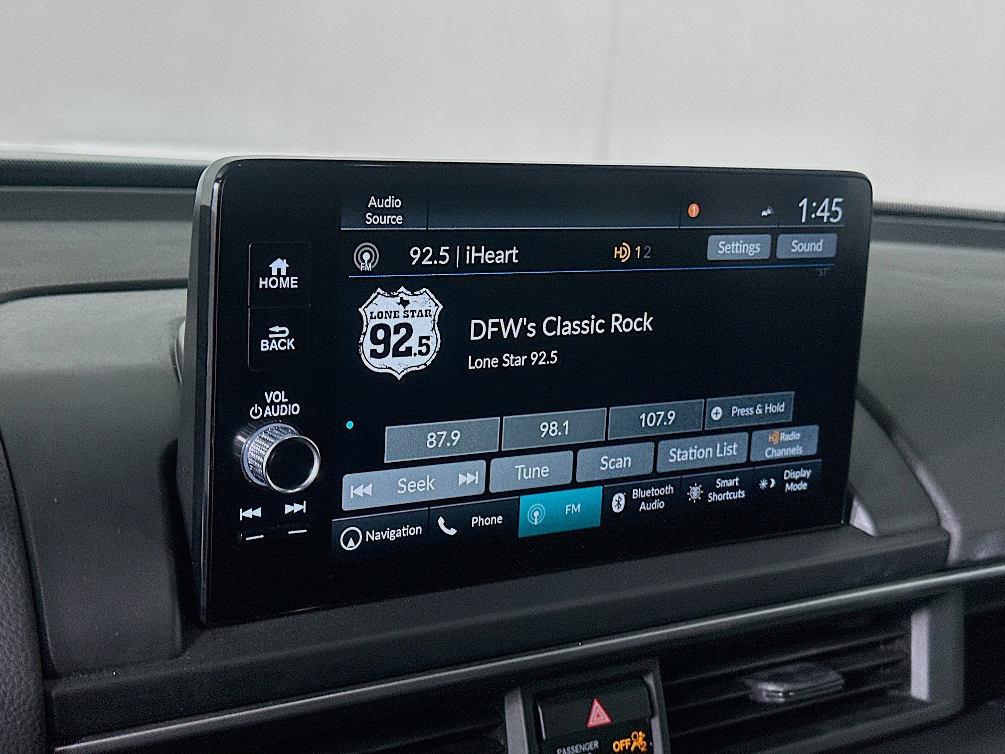 Used 2023 Honda Pilot Touring image 19