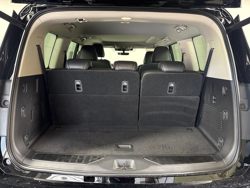 Used 2025 INFINITI QX80 Pure AWD/4WD image 32
