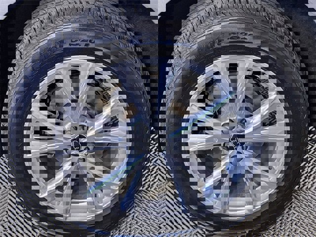 Used 2024 Audi Q3 2.0T Premium image 34