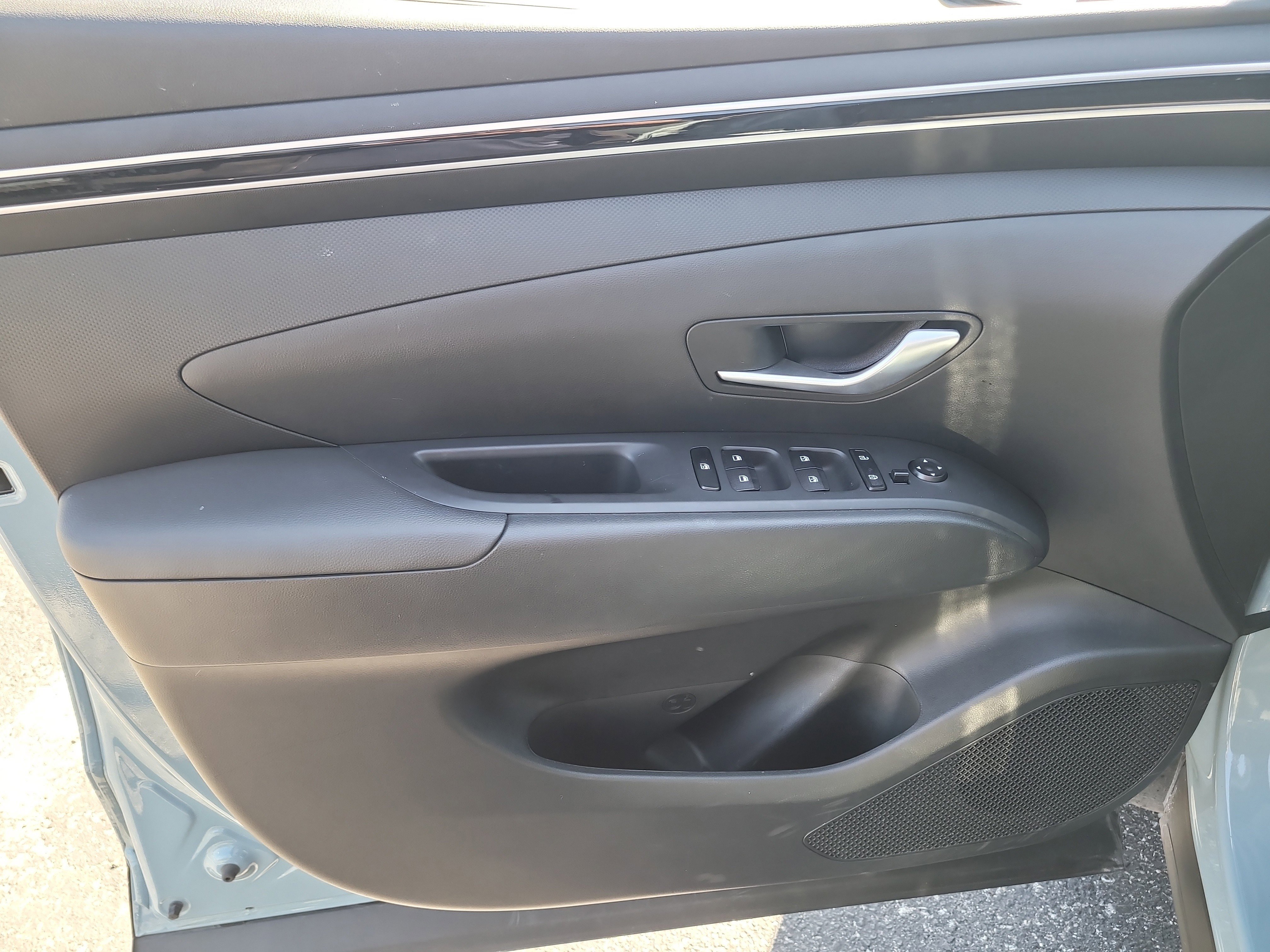 Used 2024 Hyundai Santa Cruz SEL image 16