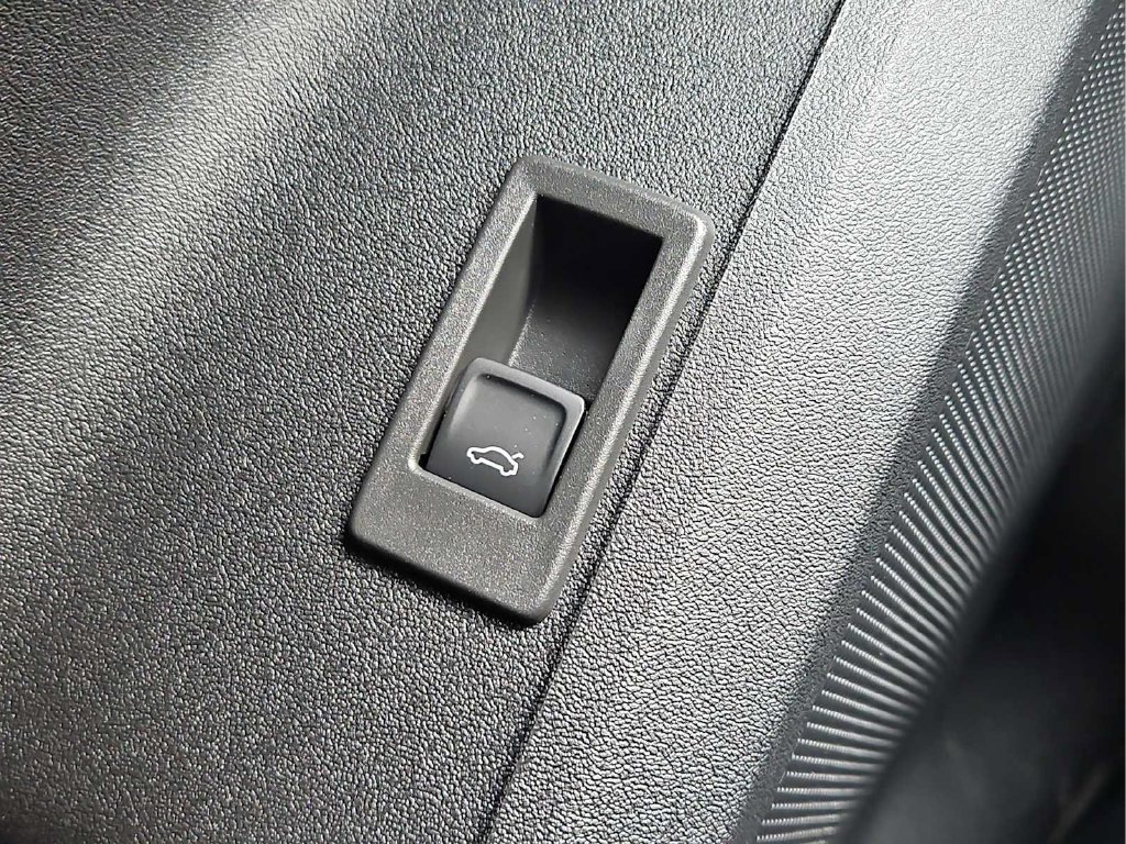 New 2026 Audi SQ5 Premium Plus AWD/4WD image 22
