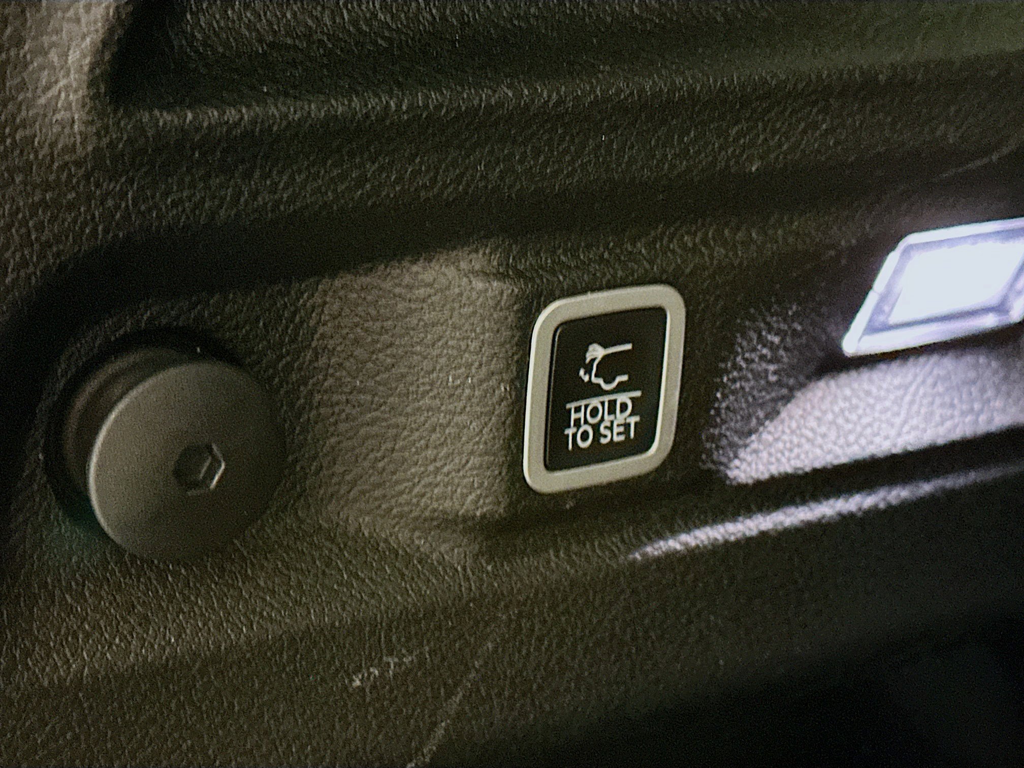 Used 2021 Jeep Grand Cherokee L Limited image 31