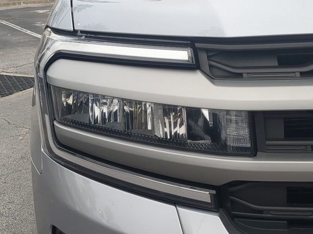 Used 2024 Ford Expedition Max XLT image 10