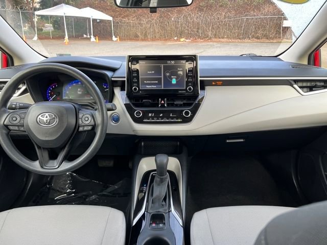 Used 2021 Toyota Corolla LE w/ Carpet Mat Package (TMS) image 12