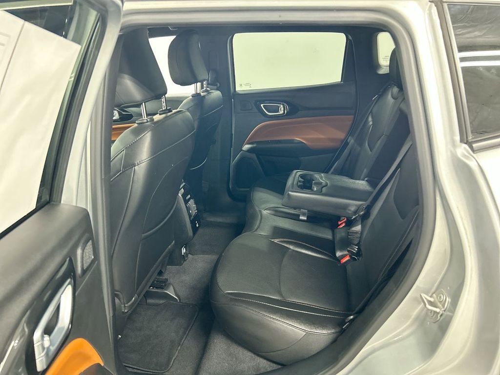 Used 2024 Jeep Compass Limited w/ Elite Group image 21