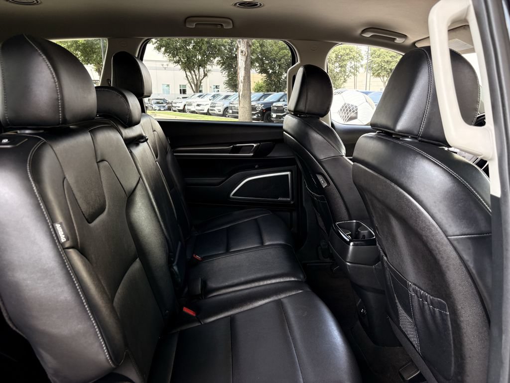 Used 2023 Kia Telluride LX AWD/4WD image 34