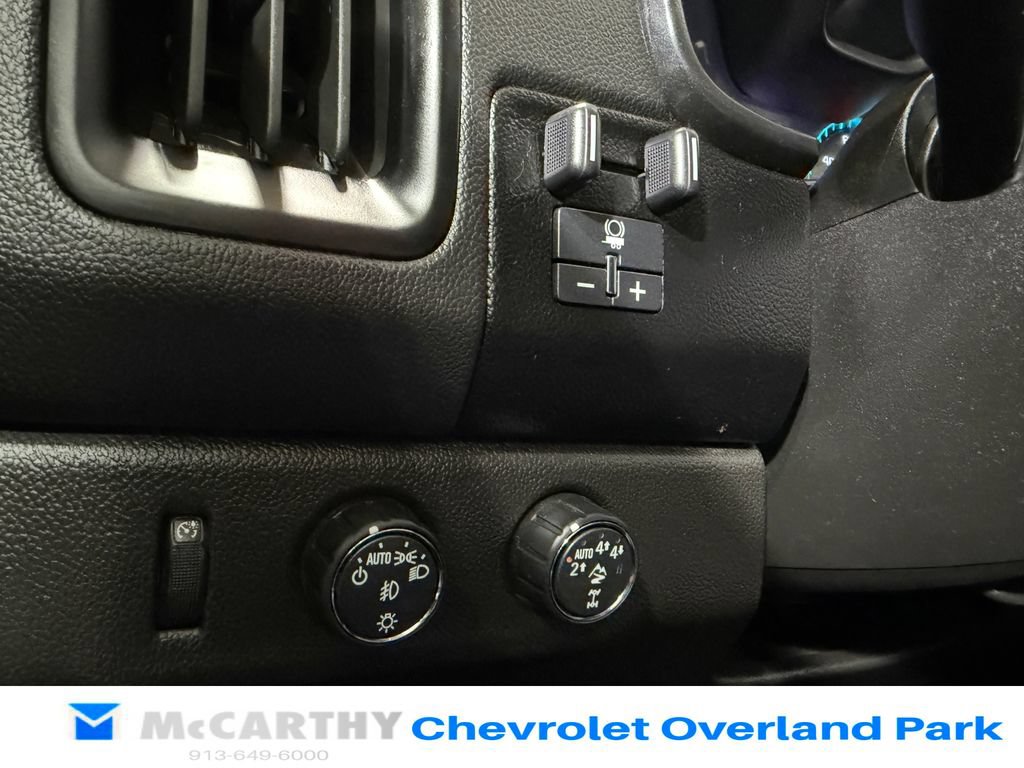 Used 2020 Chevrolet Colorado ZR2 w/ Colorado ZR2 Bison Edition AWD/4WD image 18