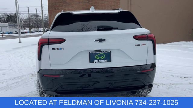Used 2024 Chevrolet Blazer EV RS image 7