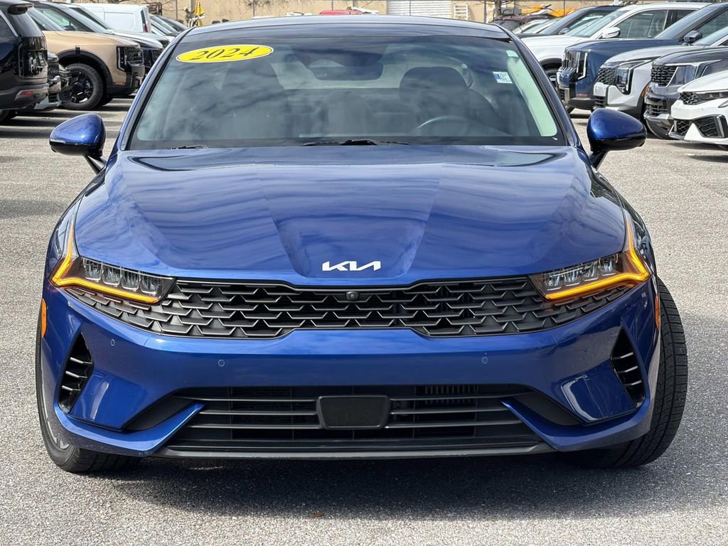 Used 2022 Kia K5 EX w/ EX Premium Package image 2