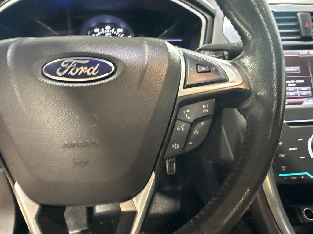 Used 2013 Ford Fusion Titanium FWD image 12