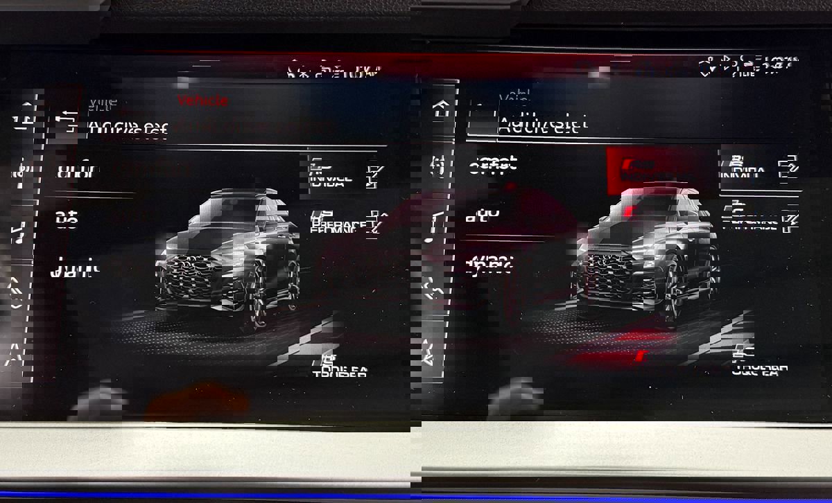 Used 2023 Audi RS 3 w/ RS Technology Package image 29