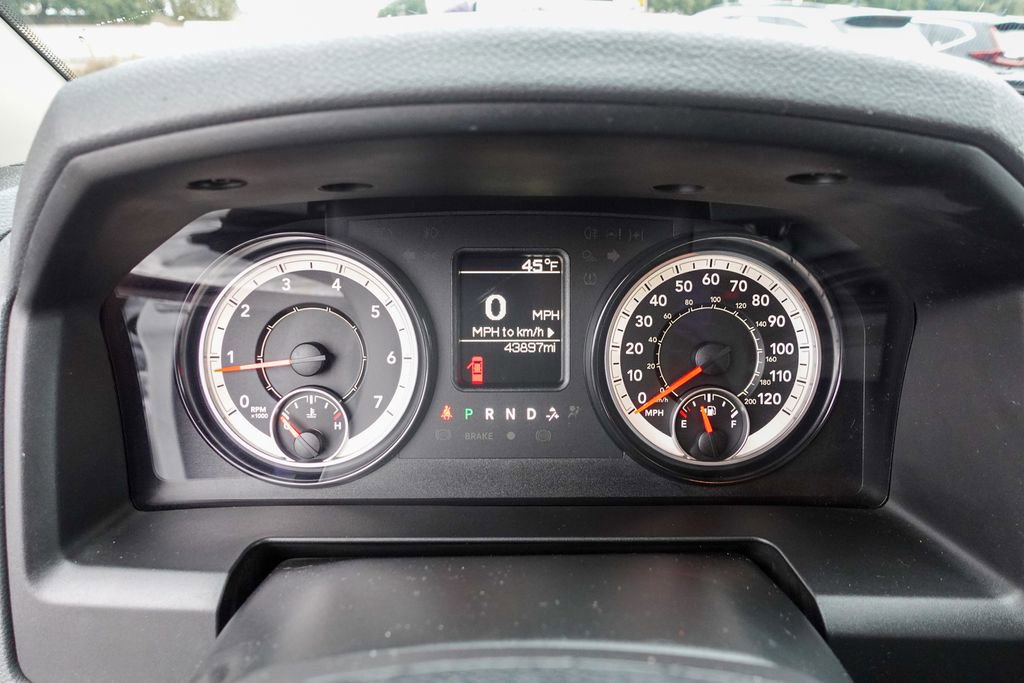 Used 2018 RAM 1500 Tradesman w/ Popular Equipment Group image 17