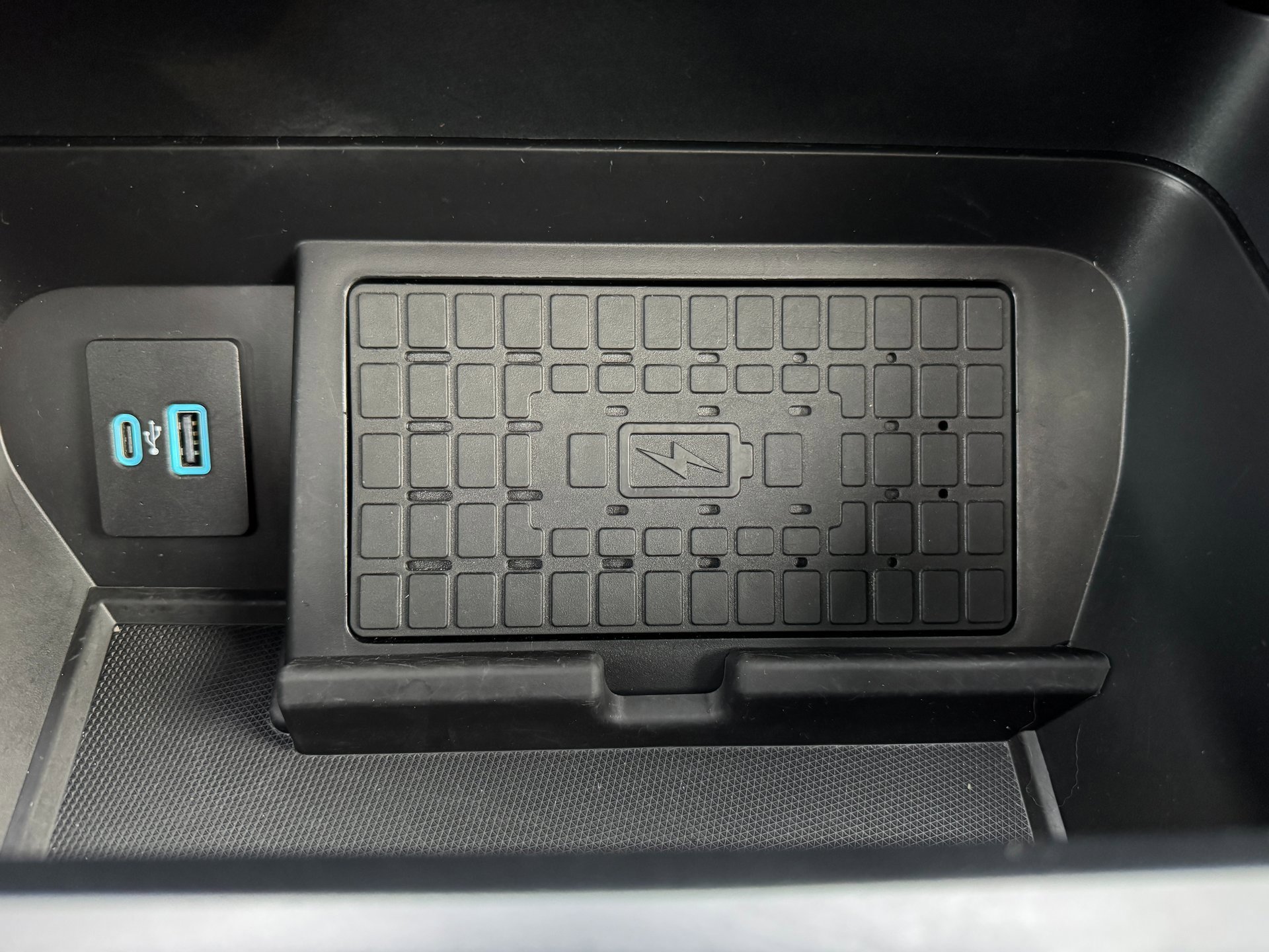 Used 2024 Ford F150 XLT w/ Equipment Group 303A High image 27