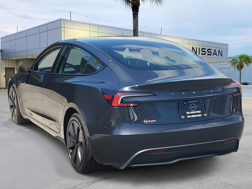 Used 2025 Tesla Model 3 Long Range RWD image 4