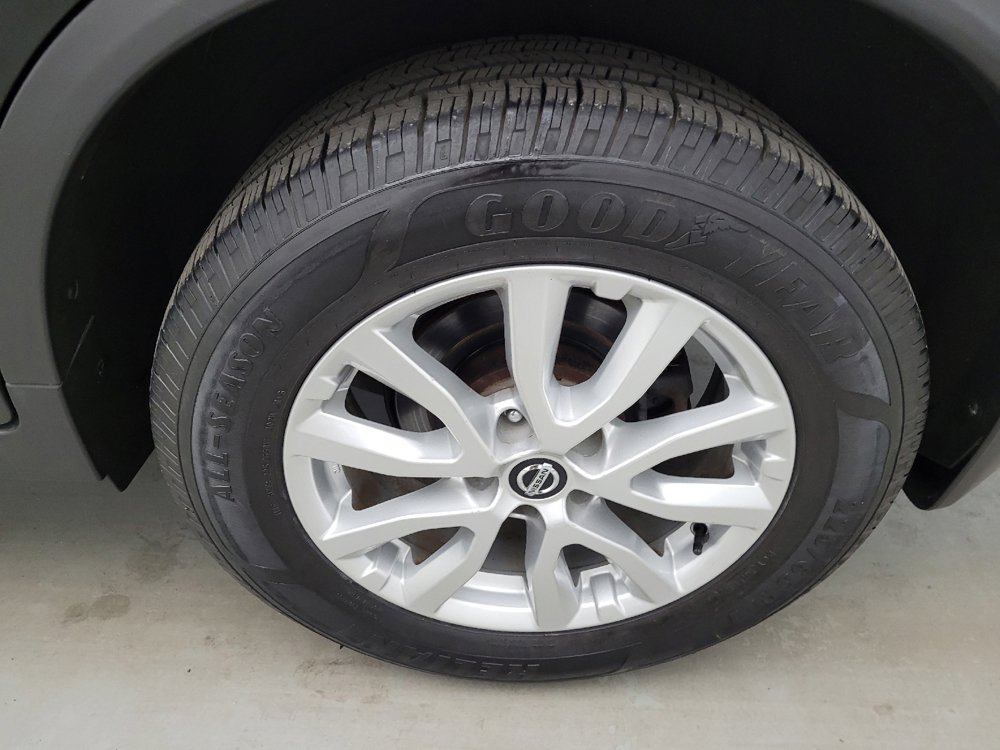 Used 2018 Nissan Rogue SV AWD/4WD image 31