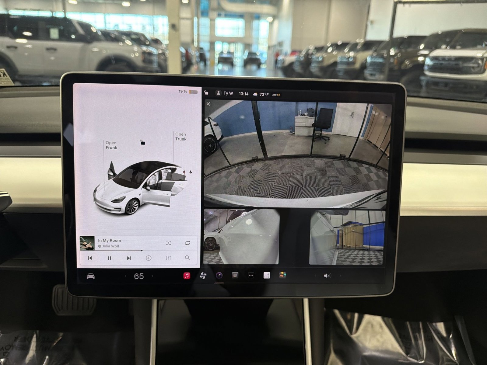 Used 2020 Tesla Model 3 Standard Range Plus image 35