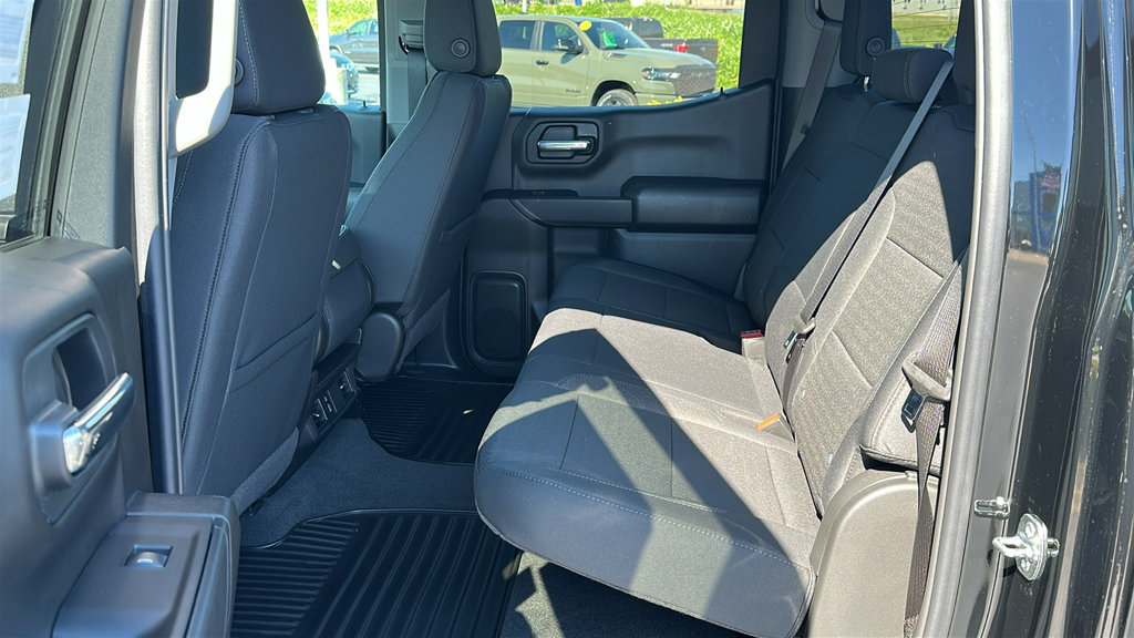 New 2026 Chevrolet Silverado 1500 Custom w/ Turbomax Blackout Package AWD/4WD image 26