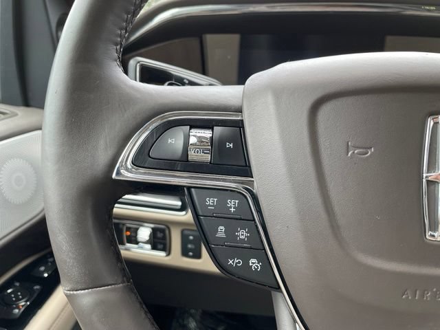 Used 2023 Lincoln Navigator Reserve AWD/4WD image 14