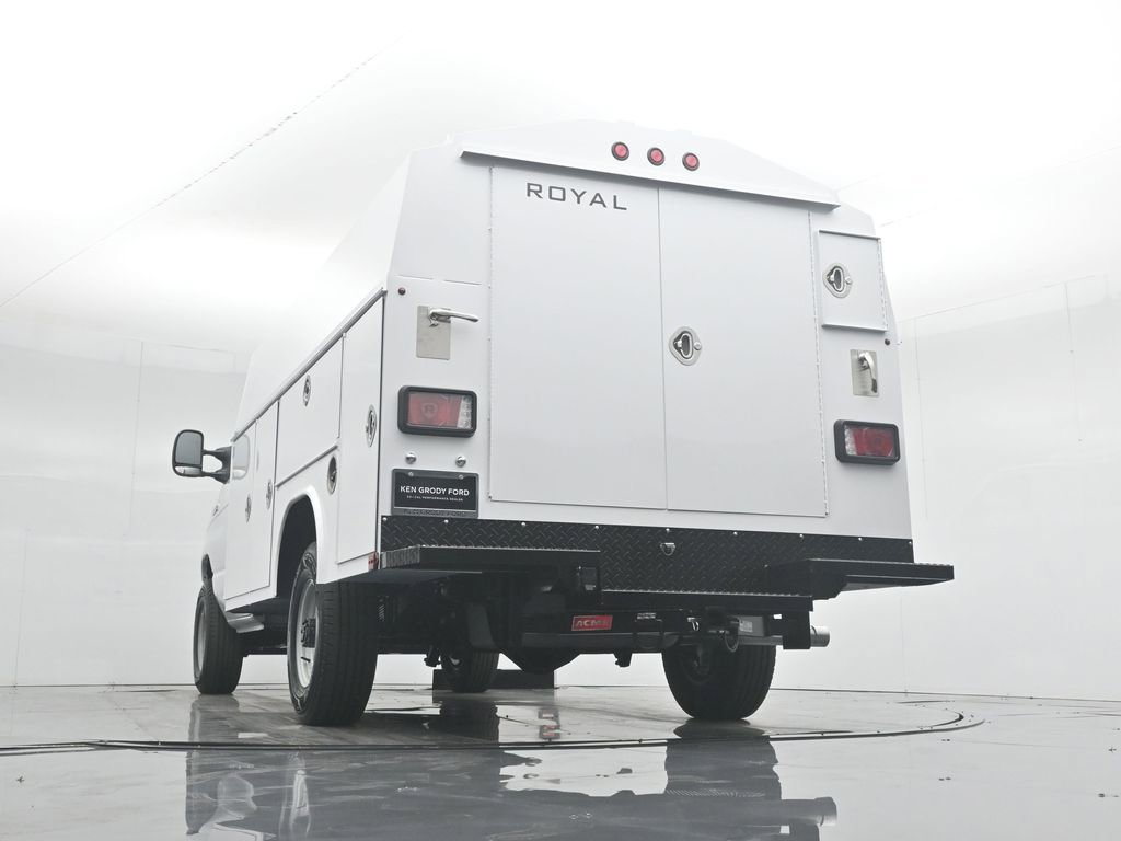 New 2026 Ford E-350 and Econoline 350 Super Duty w/ Power Equipment Group image 53