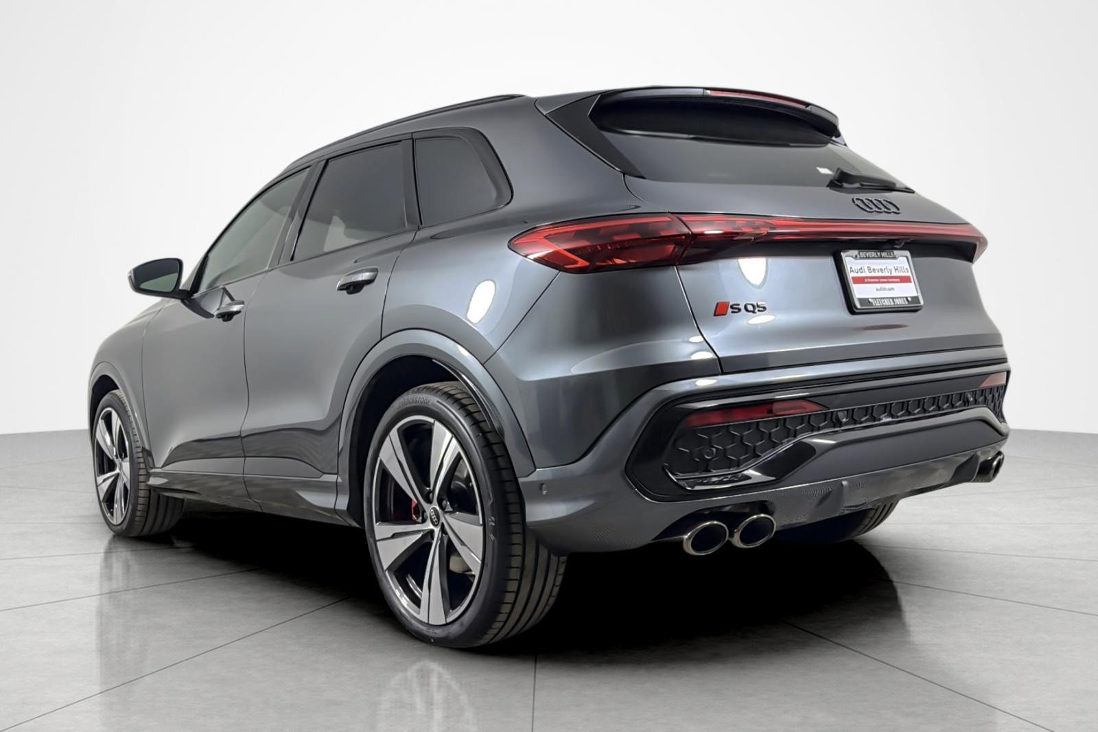New 2025 Audi SQ5 Premium Plus image 4