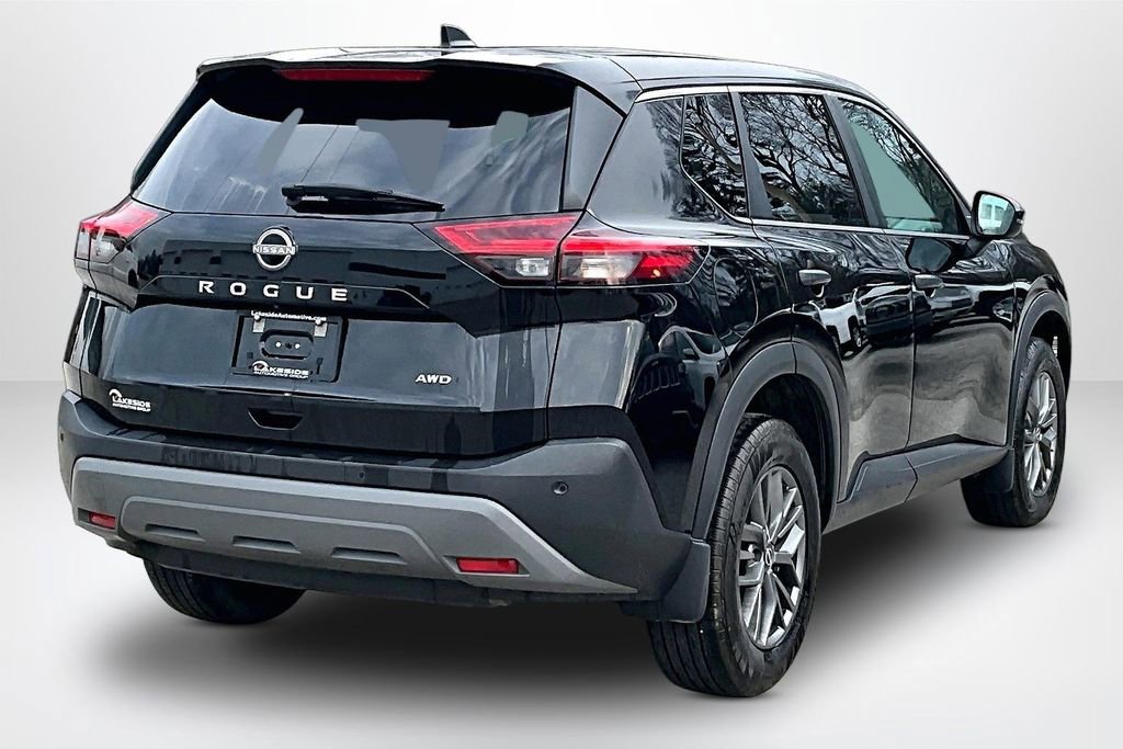 Used 2022 Nissan Rogue S image 5