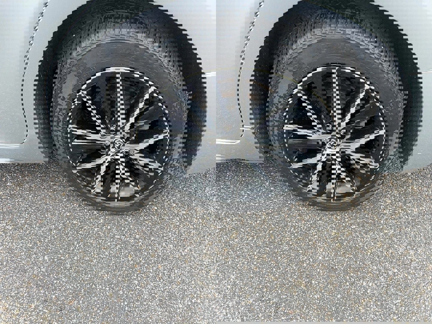 Used 2021 Toyota Camry SE image 8