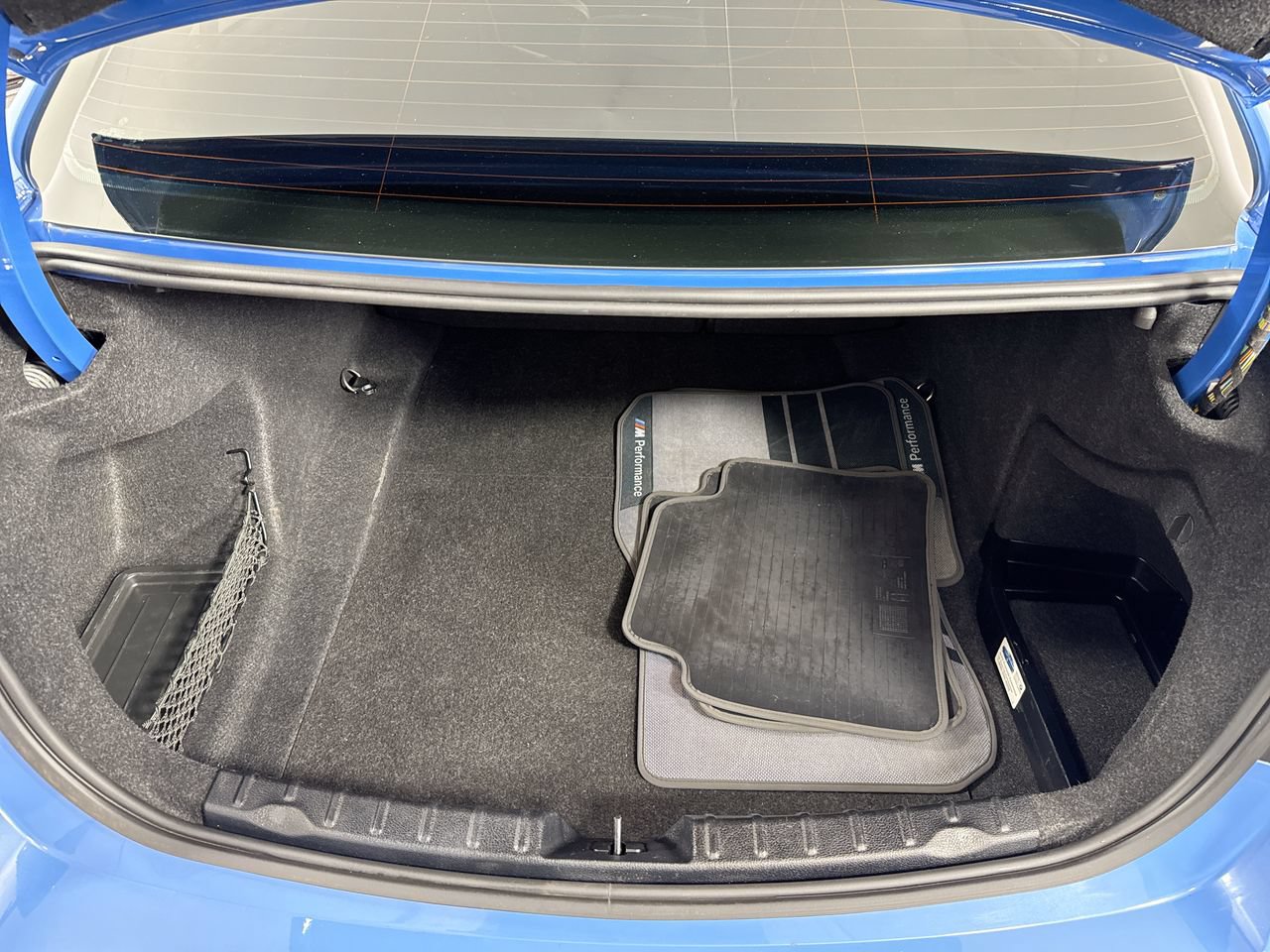 Used 2018 BMW M3 RWD image 32