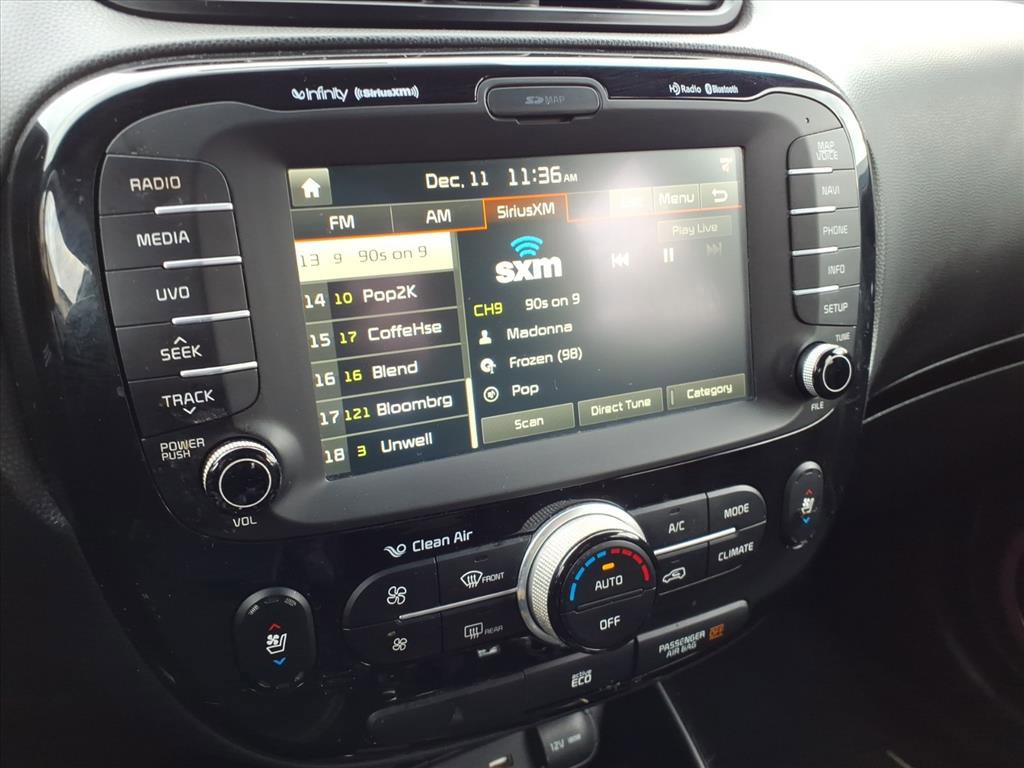 Used 2015 Kia Soul + w/ Primo Package image 20