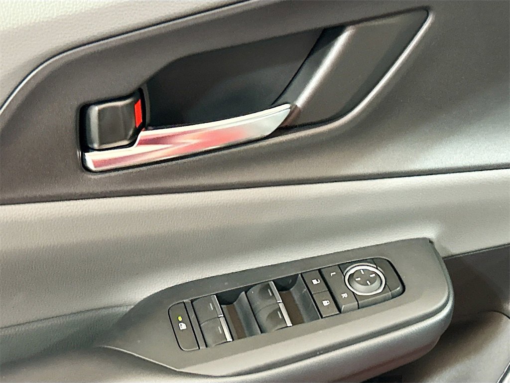 New 2026 Toyota Prius XLE image 17