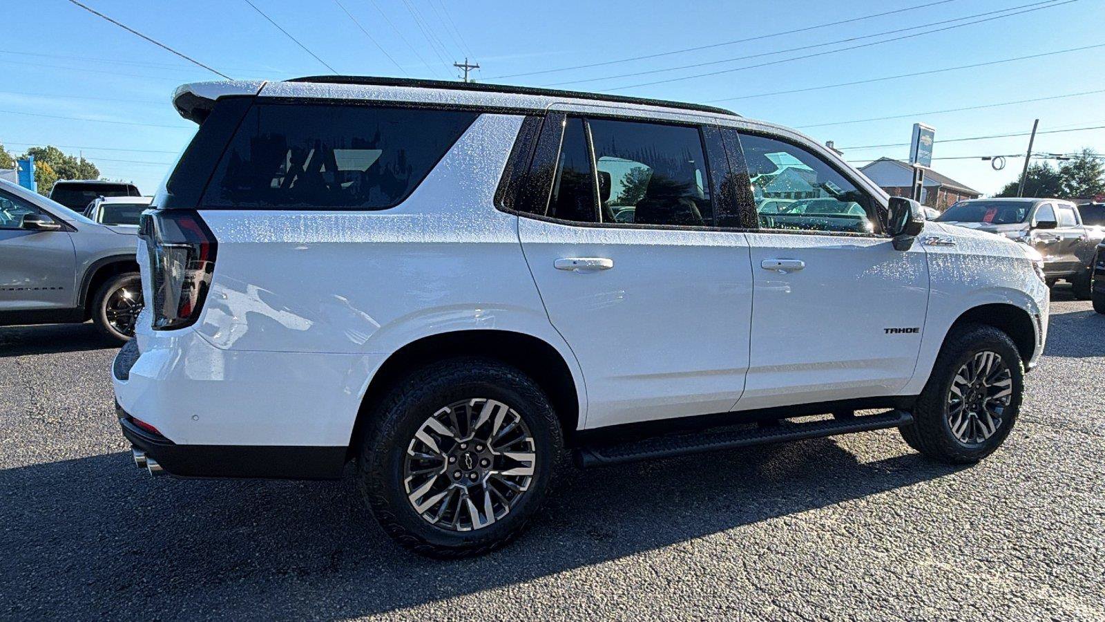 New 2026 Chevrolet Tahoe Z71 w/ Comfort Package AWD/4WD image 8