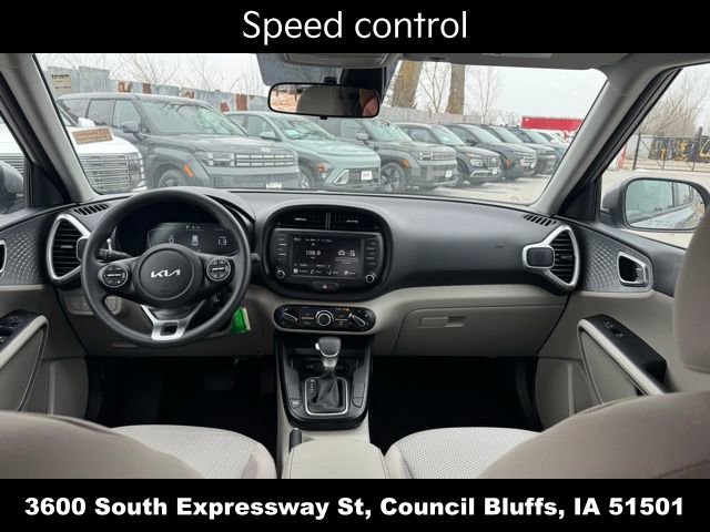 Used 2025 Kia Soul LX FWD image 17