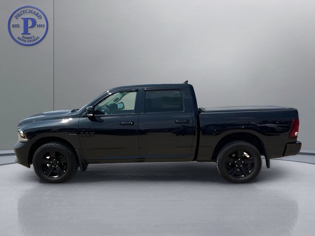 Used 2017 RAM 1500 Sport w/ Black Ram 1500 Sport Group AWD/4WD image 4