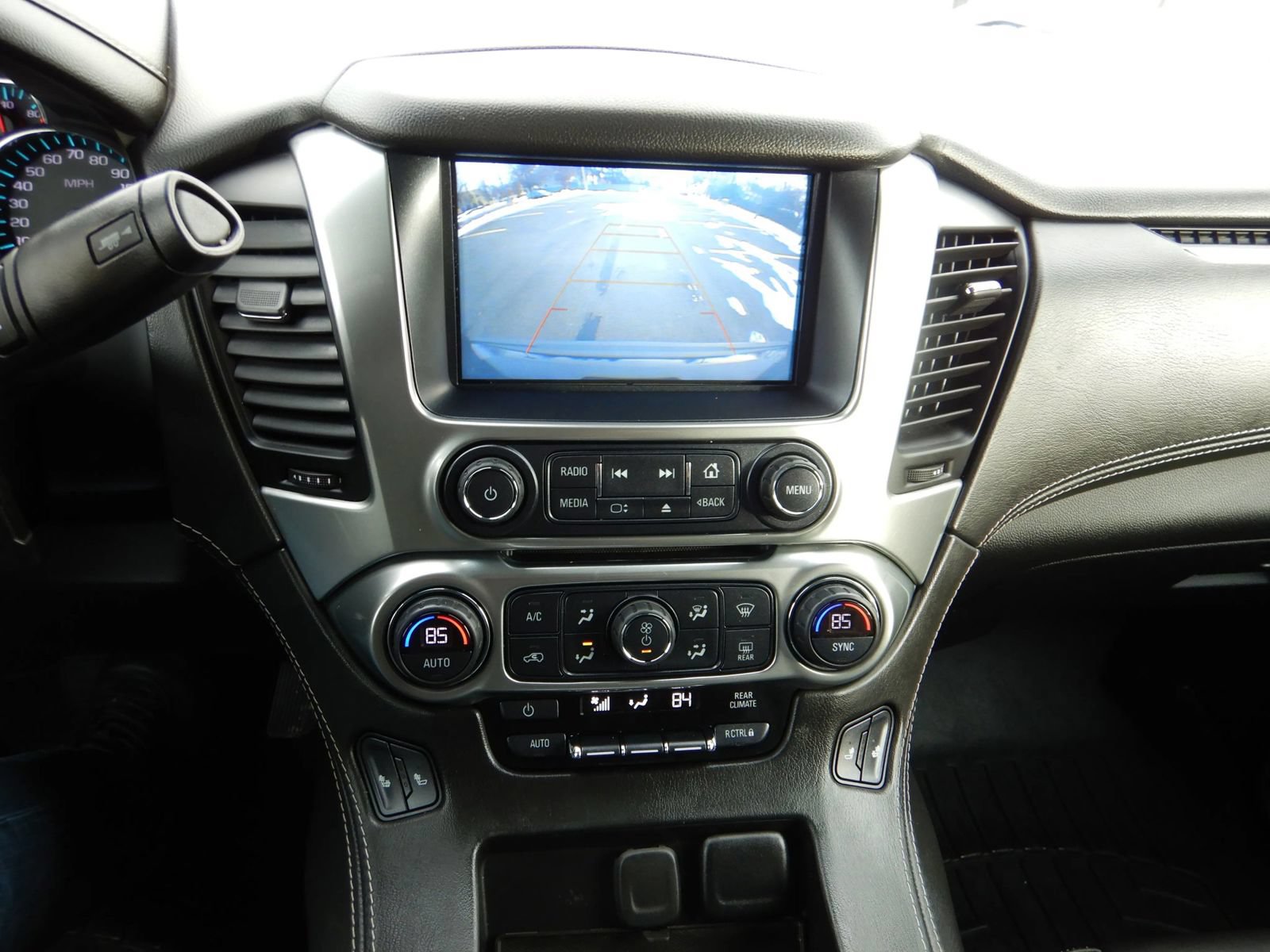 Used 2020 Chevrolet Tahoe LT AWD/4WD image 17