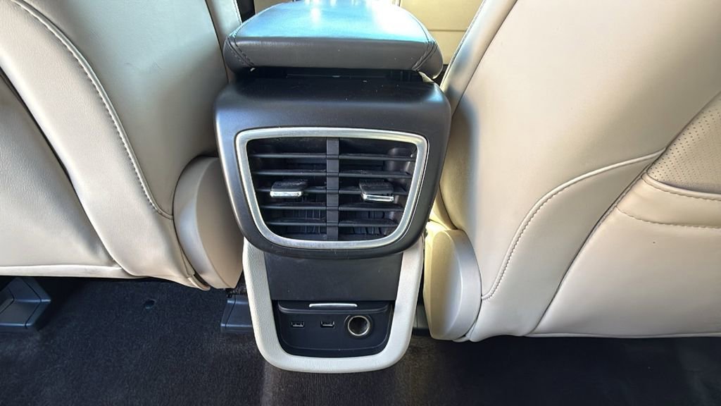 Used 2017 Lincoln MKX Reserve image 19